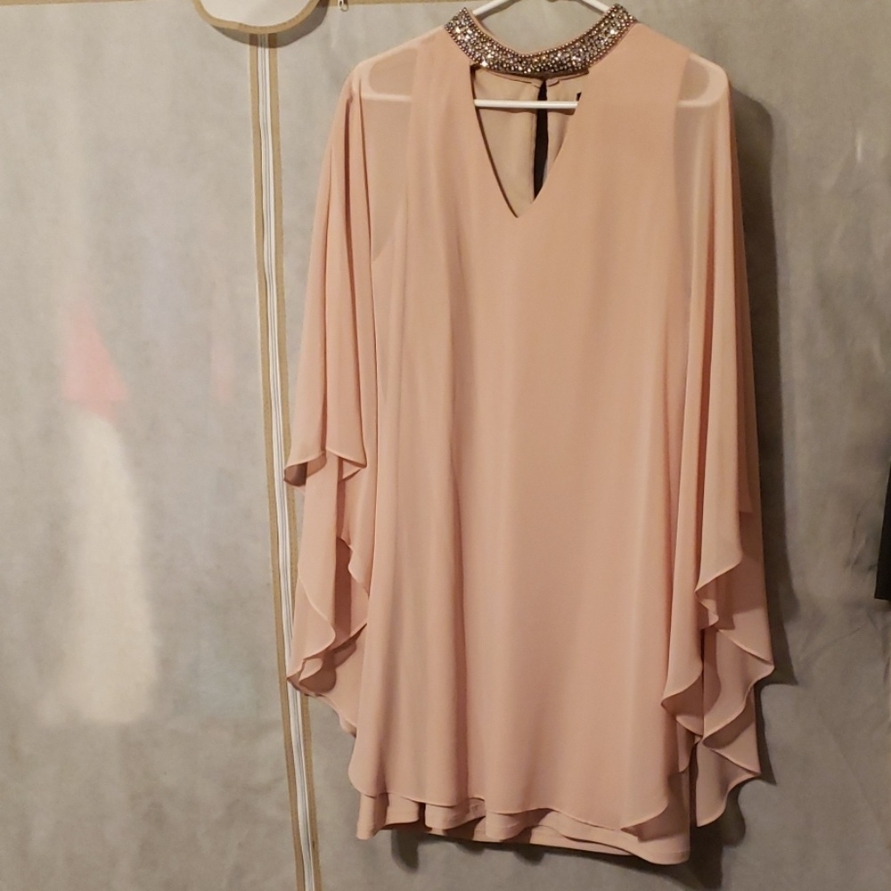 XSCAPE dress Peach color